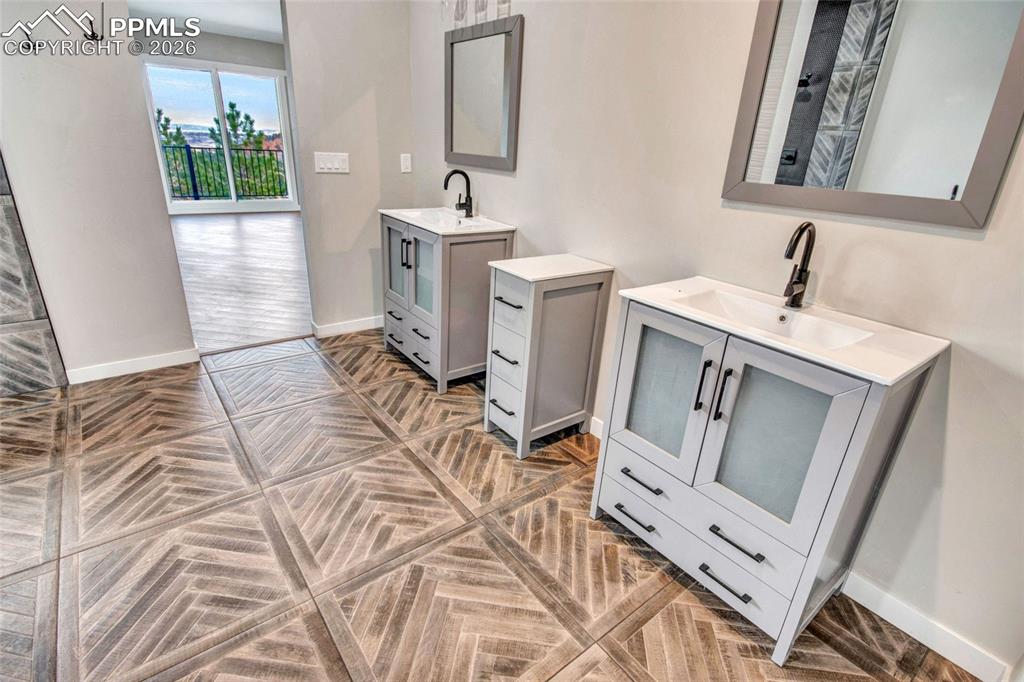 6943 Fox Circle Larkspur CO 80118