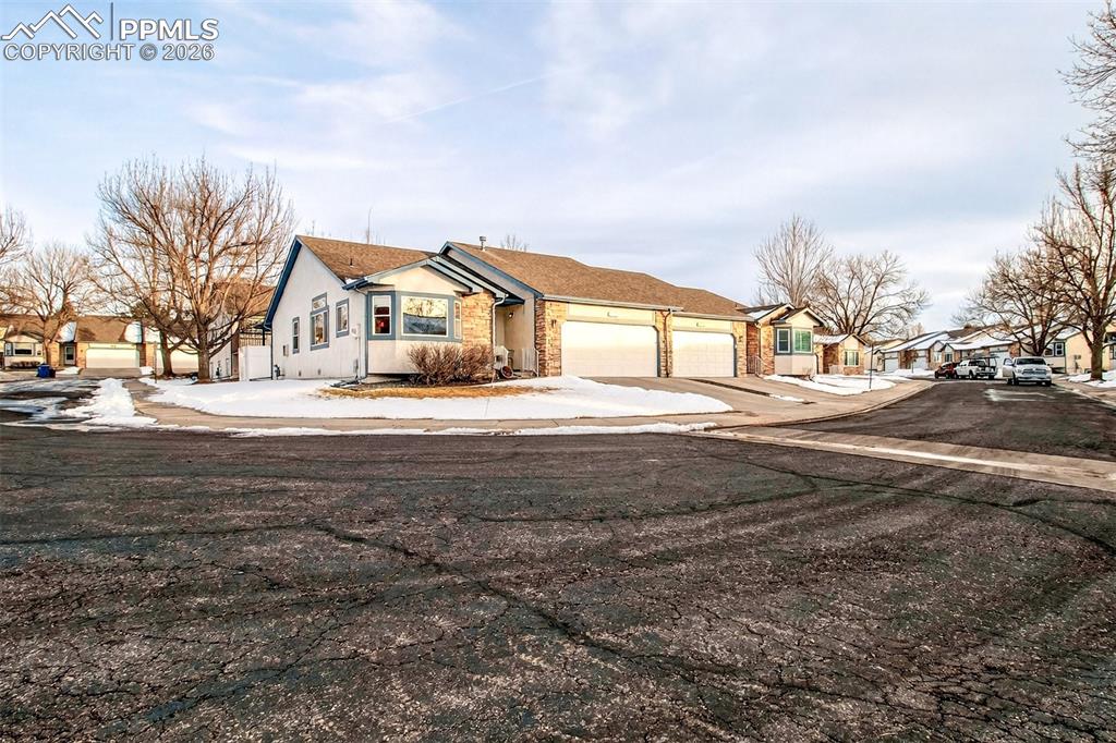 3927 Coral Point Colorado Springs CO 80917