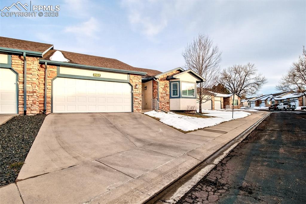 3927 Coral Point Colorado Springs CO 80917