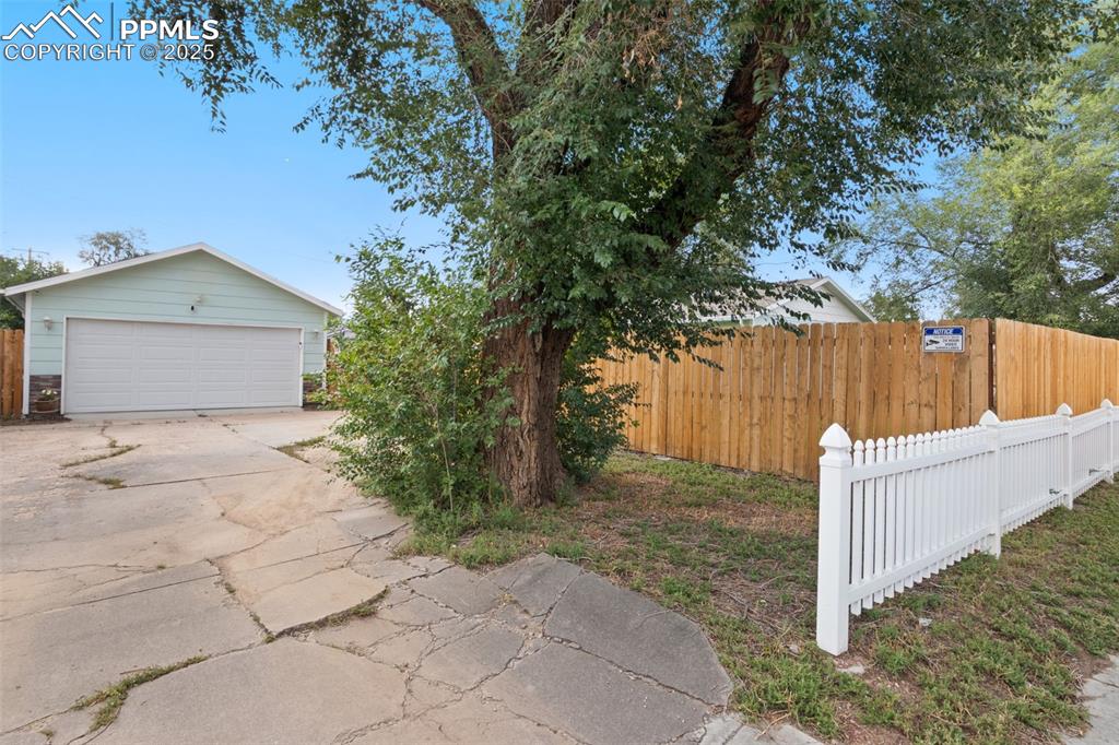 1315 Pando Avenue Colorado Springs CO 80905