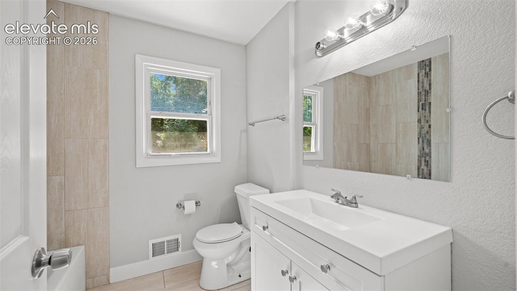 10 El Sereno Drive Colorado Springs CO 80906