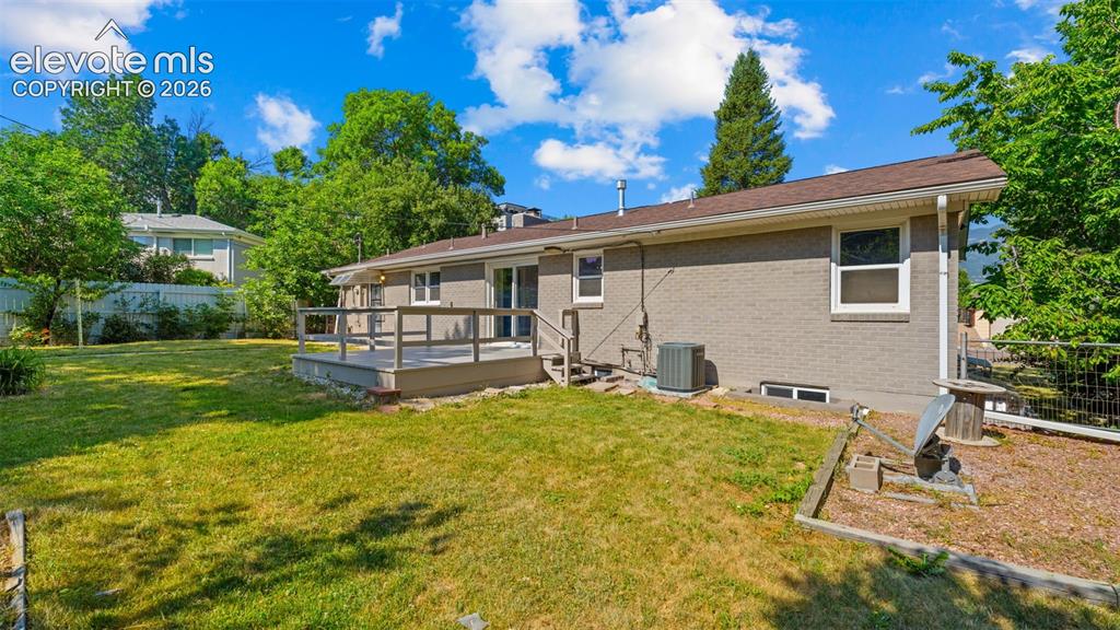 10 El Sereno Drive Colorado Springs CO 80906