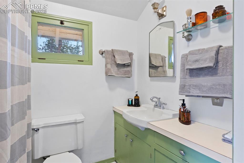 1515 W Cheyenne Road Colorado Springs CO 80906