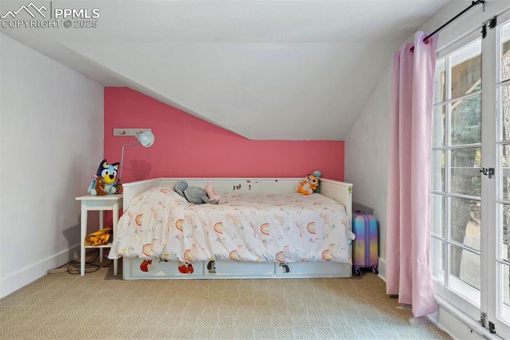 1515 W Cheyenne Road Colorado Springs CO 80906