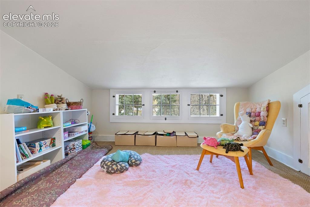 1515 W Cheyenne Road Colorado Springs CO 80906