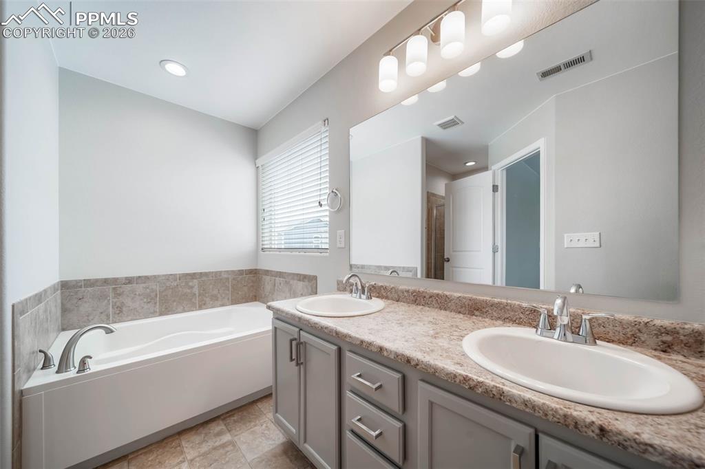 9574 Desert Lily Circle Colorado Springs CO 80925