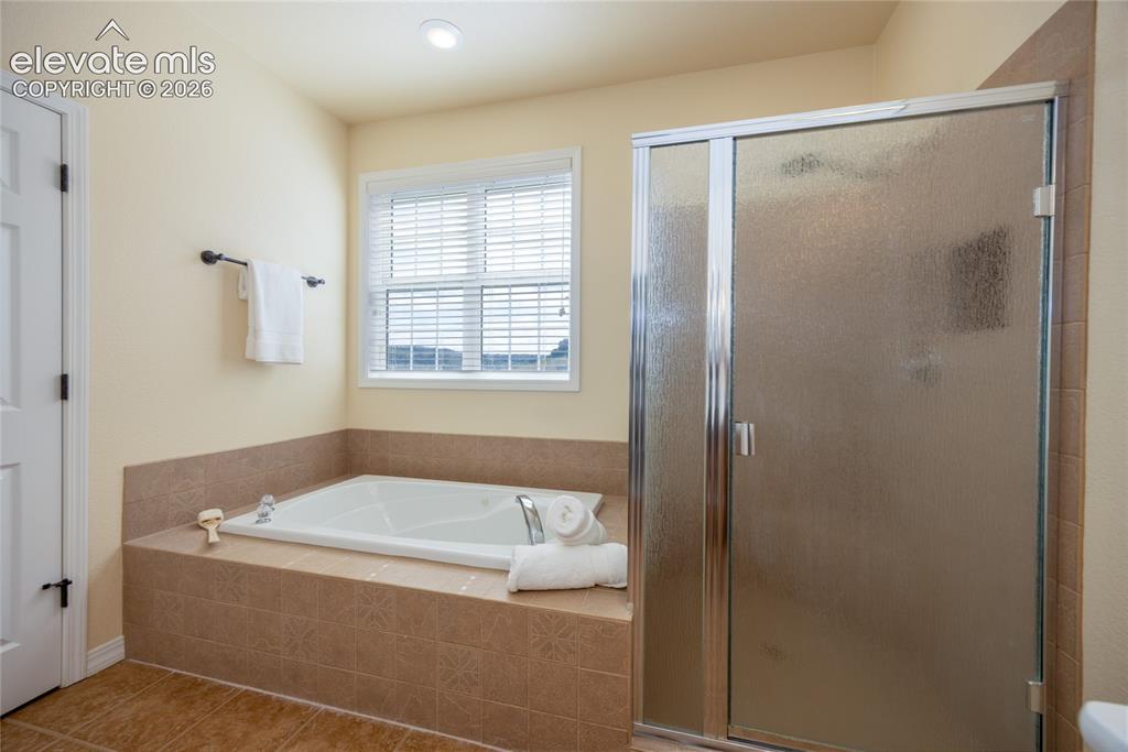 2504 Pine Valley View Colorado Springs CO 80920