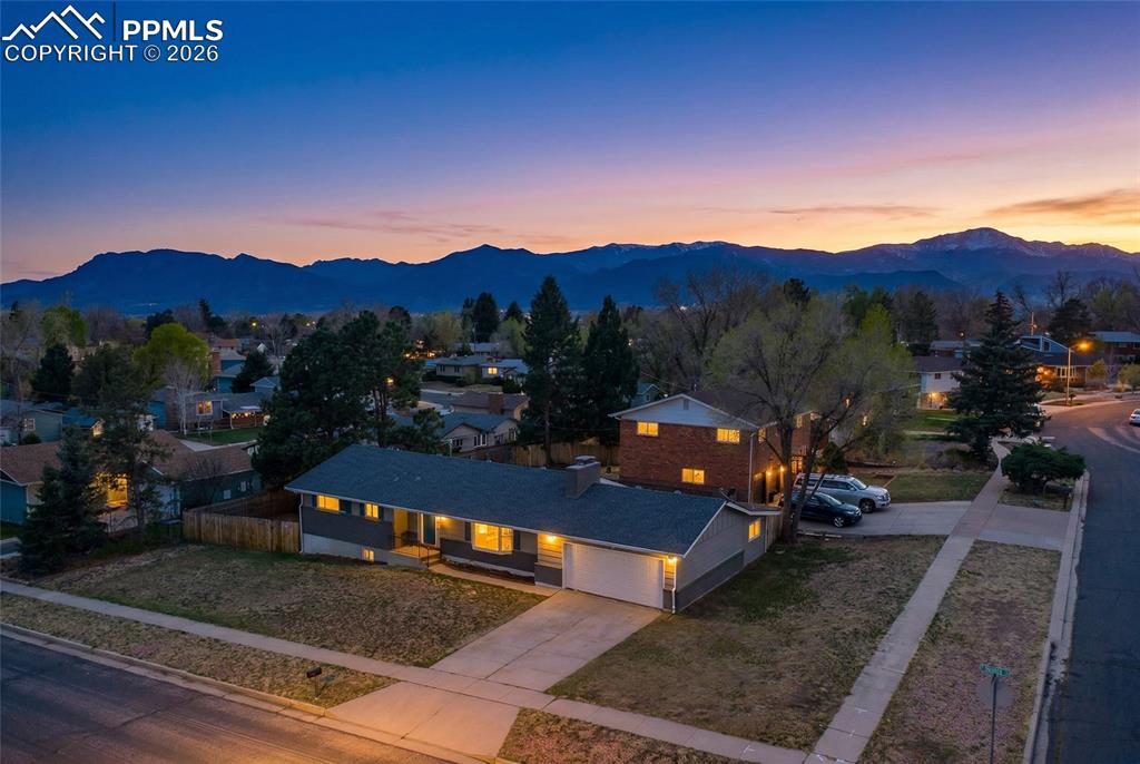 2122 Sussex Lane Colorado Springs CO 80909
