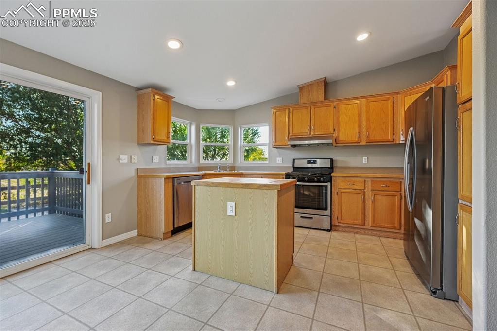 7711 Grizzly Bear Point Colorado Springs CO 80922