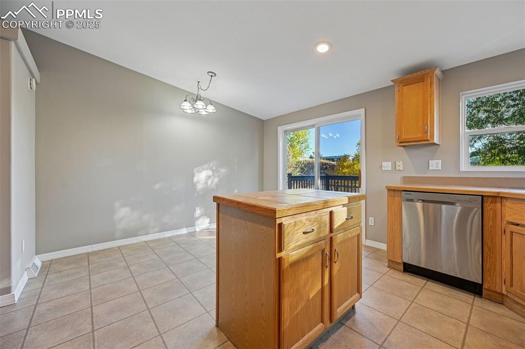 7711 Grizzly Bear Point Colorado Springs CO 80922