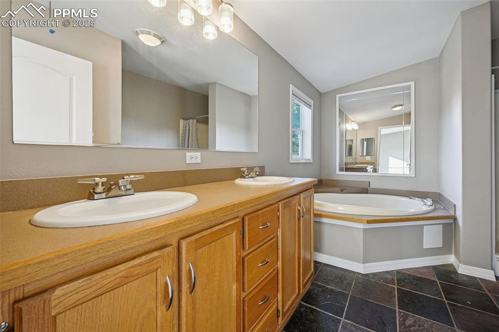 7711 Grizzly Bear Point Colorado Springs CO 80922