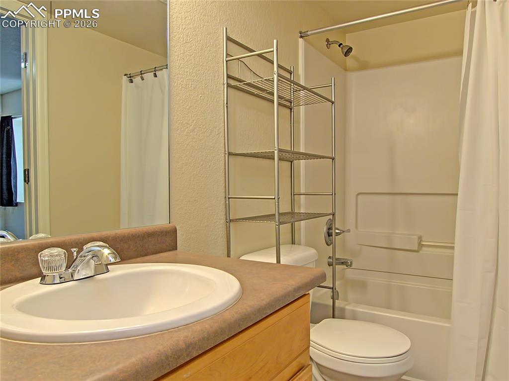 7375 Pearly Heath Road Colorado Springs CO 80908