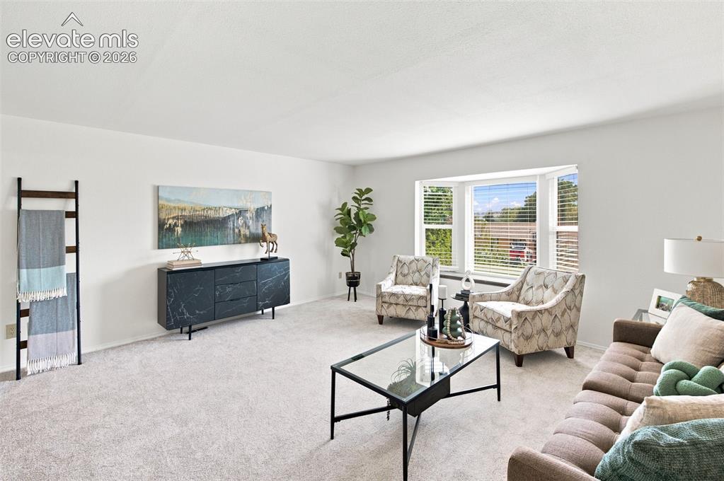 1239 Suncrest Way Colorado Springs CO 80906