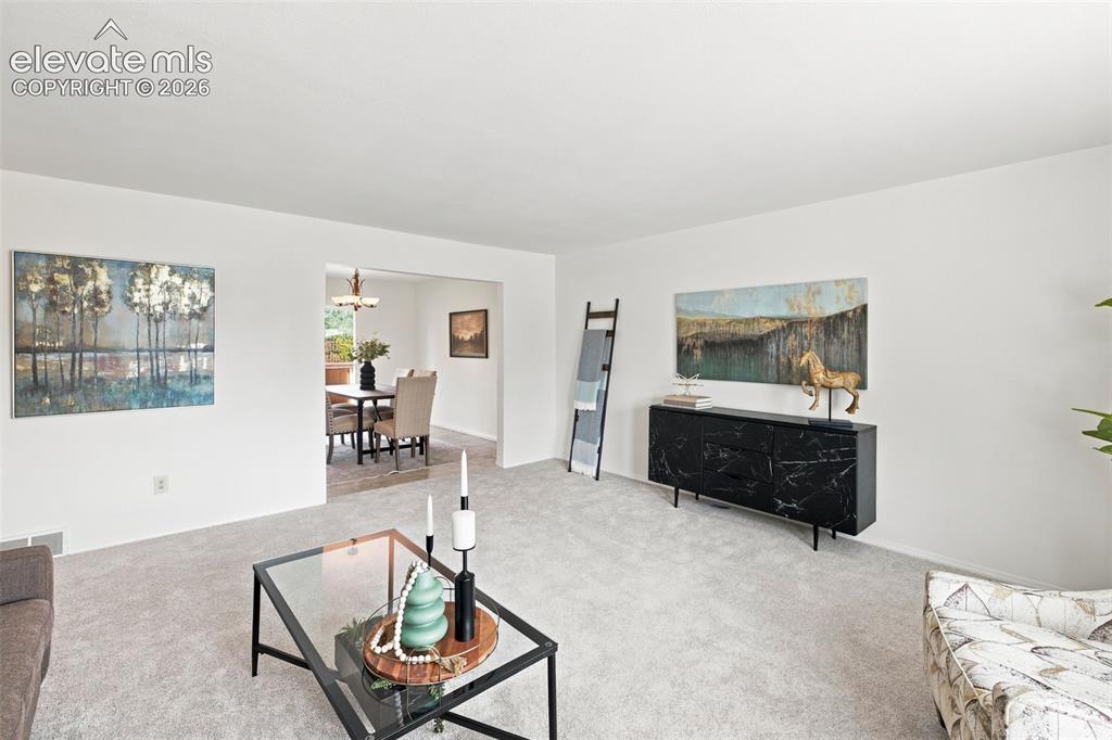 1239 Suncrest Way Colorado Springs CO 80906