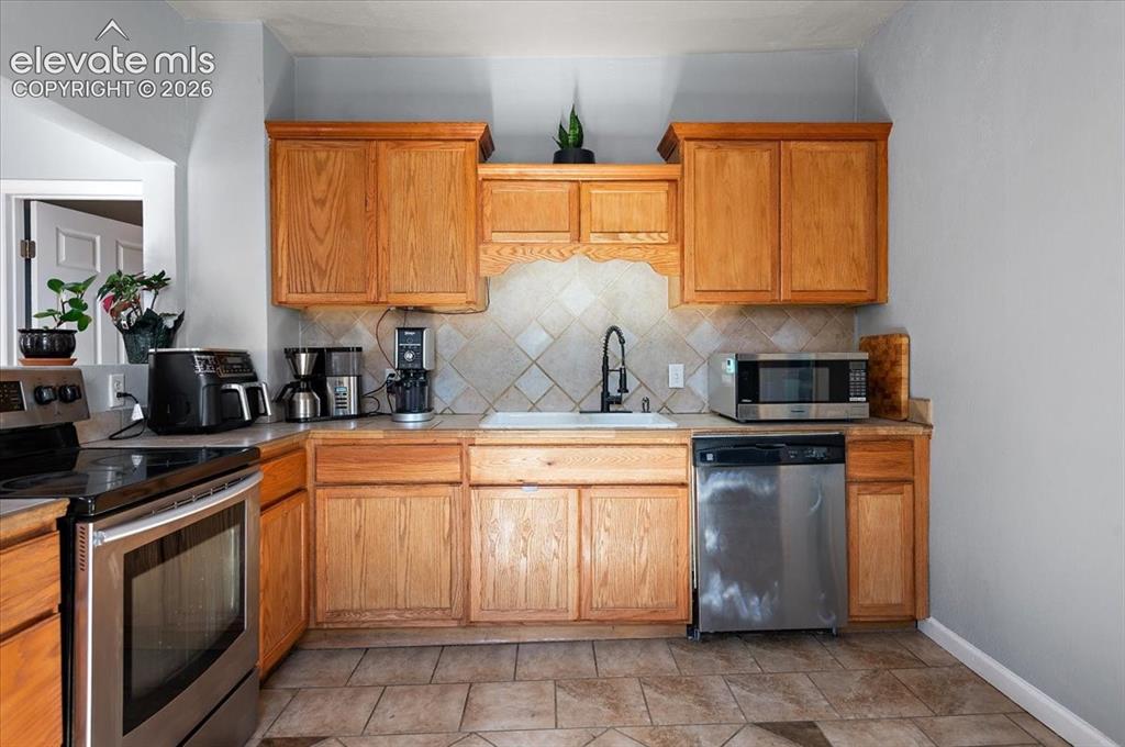 1009 E 8th Street Pueblo CO 81008