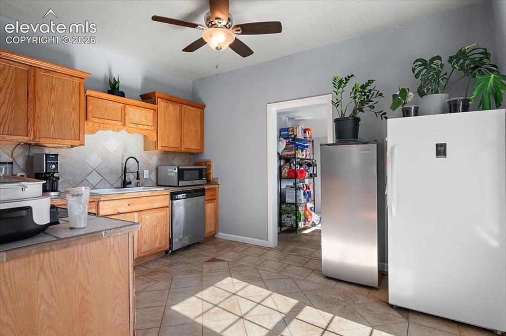 1009 E 8th Street Pueblo CO 81008