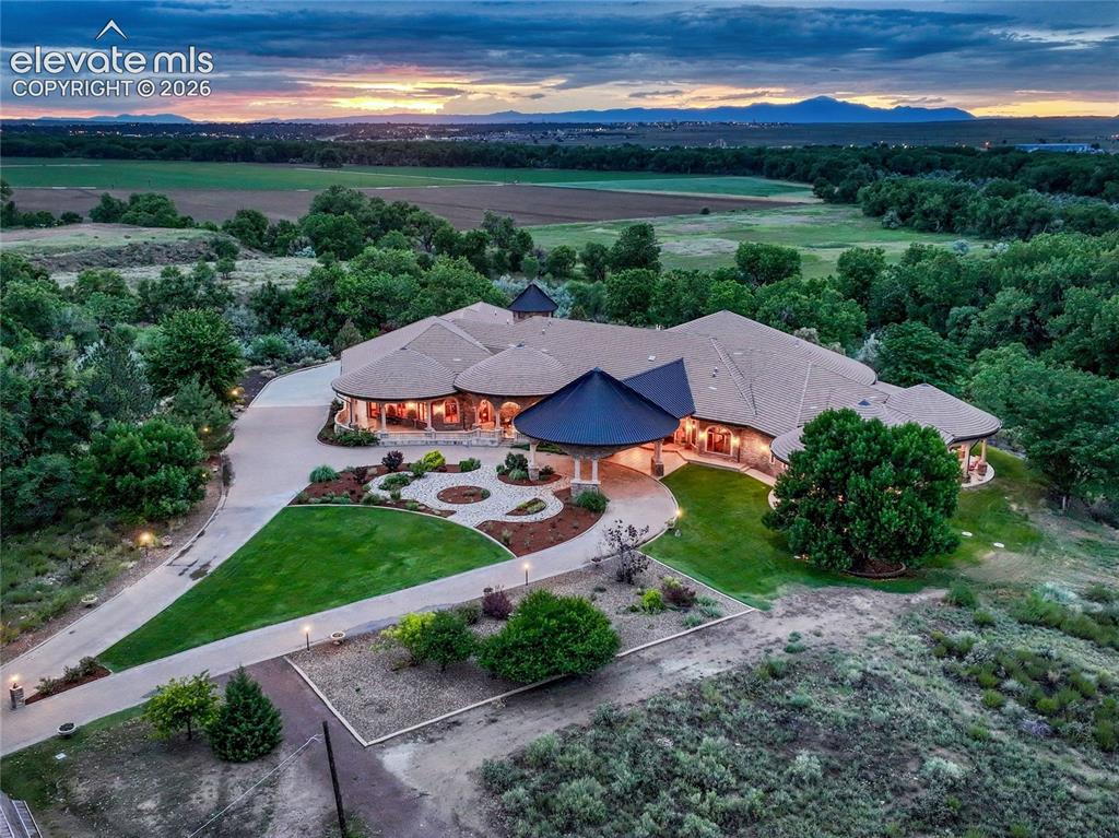 760 28 1/2 Lane Pueblo CO 81006