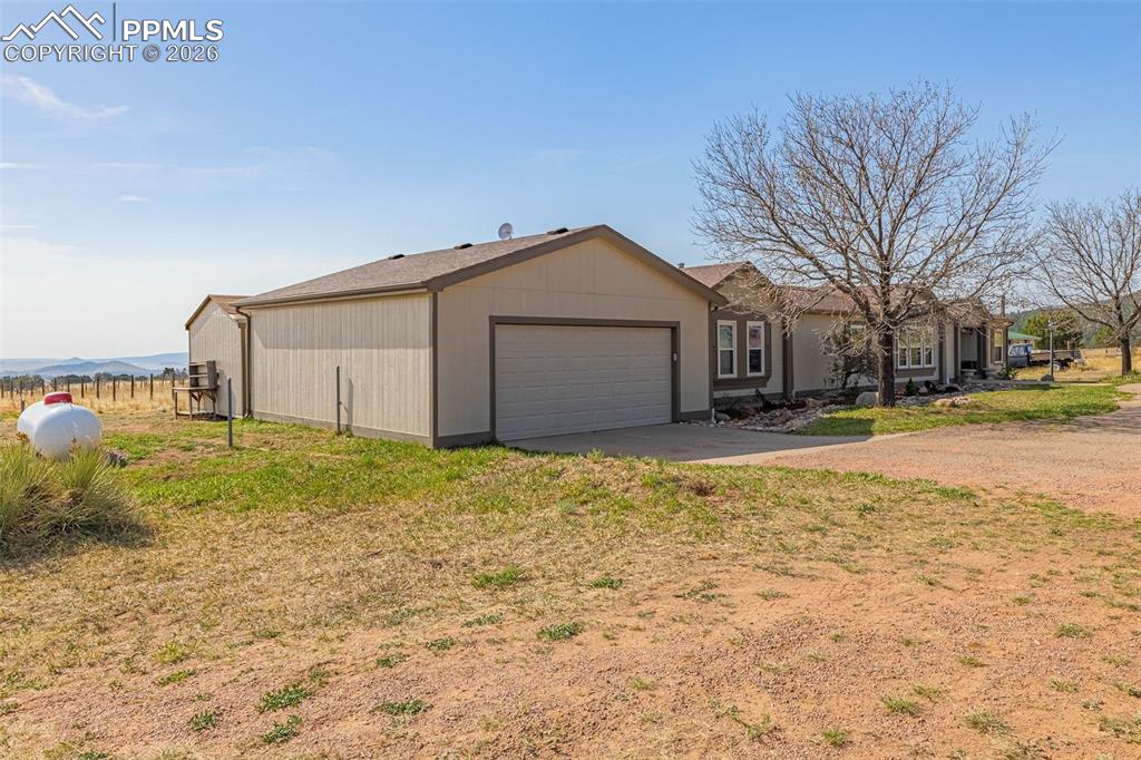 2084 Barrett Road Colorado Springs CO 80926