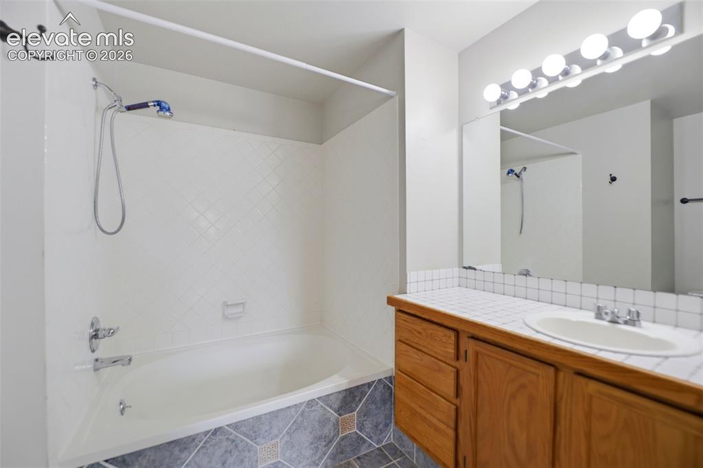 4827 Herndon Circle Colorado Springs CO 80920