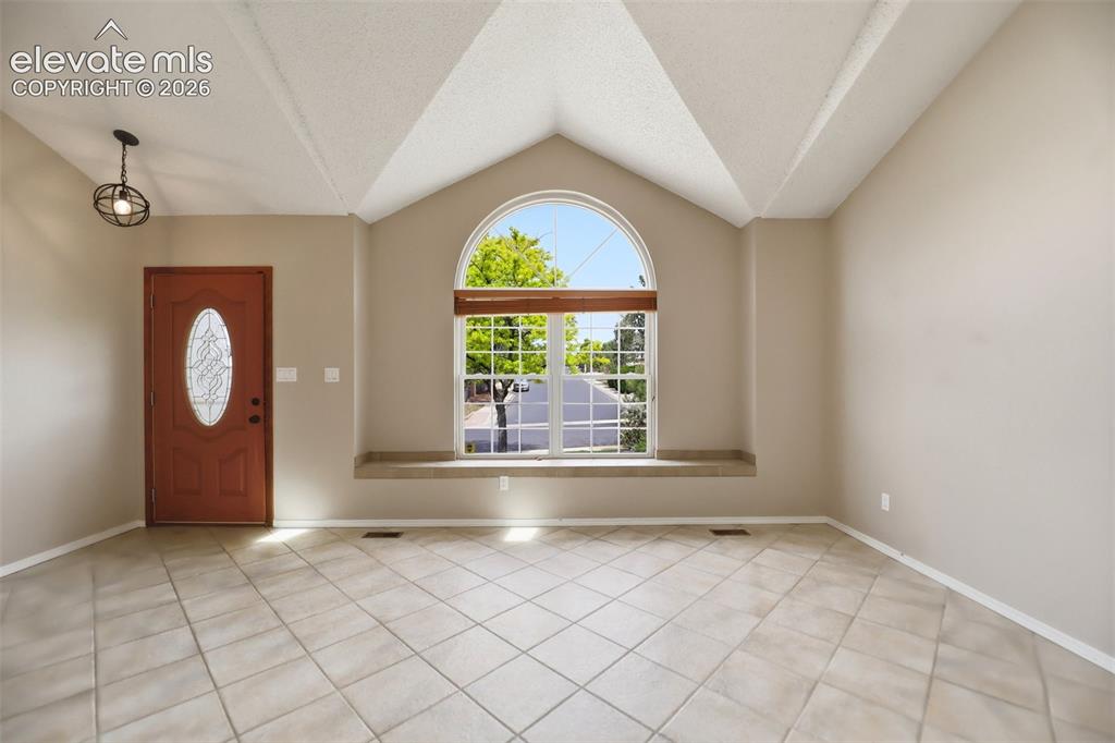 4827 Herndon Circle Colorado Springs CO 80920