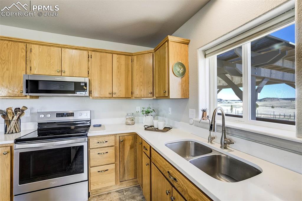 6555 Echo Ridge Heights Colorado Springs CO 80908