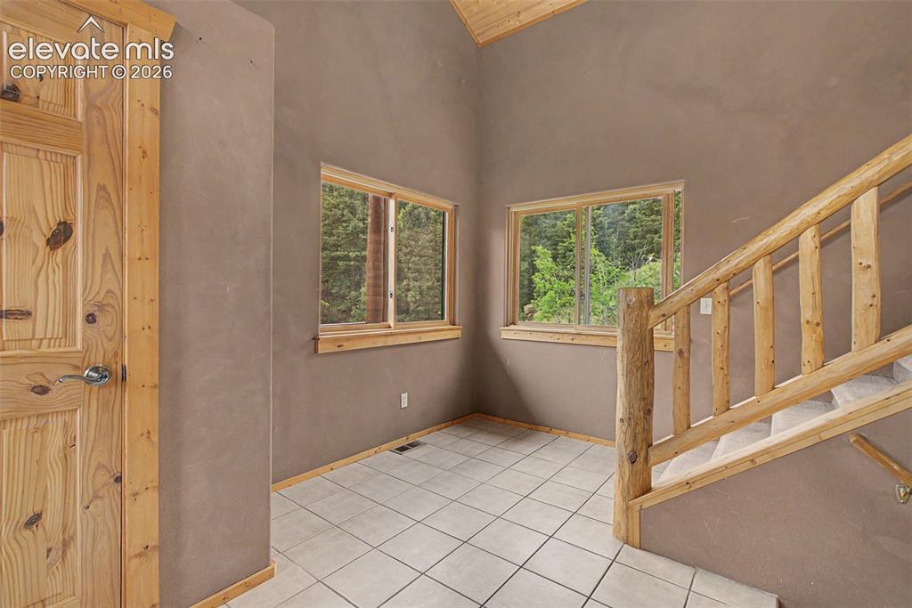 455 Lost Canyon Heights Florissant CO 80816