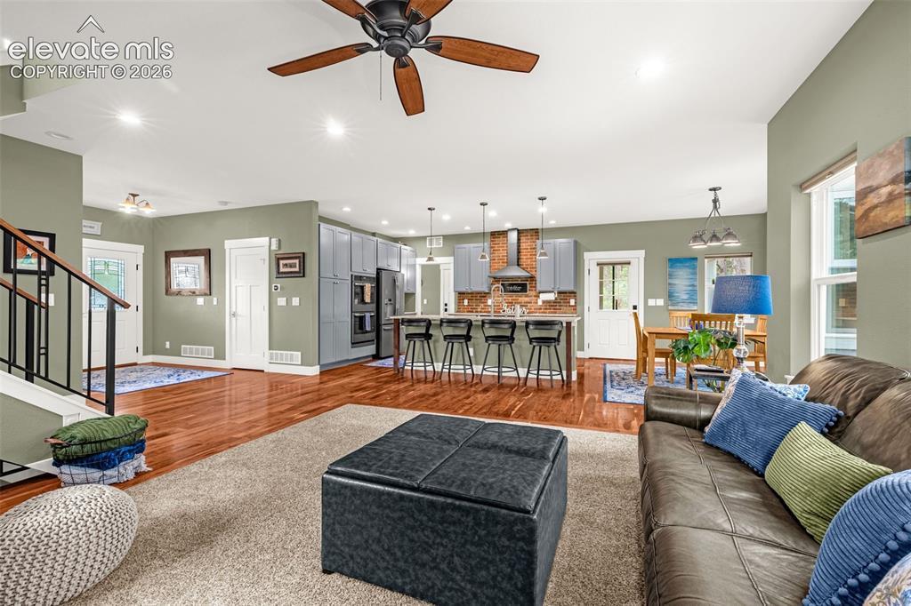 14920 W Kiowa Creek Lane Colorado Springs CO 80908