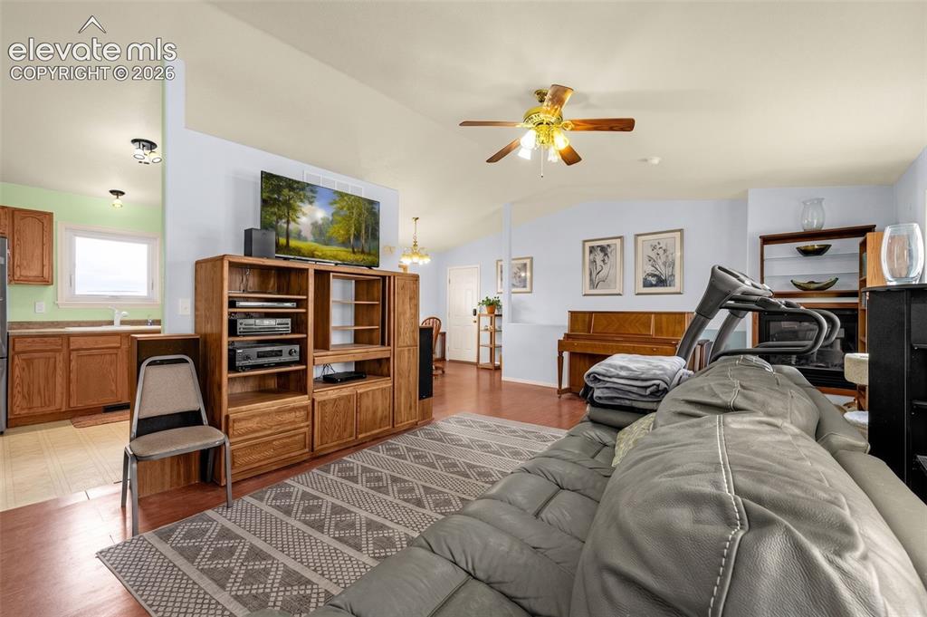 1128 E Rustic Drive Pueblo CO 81007