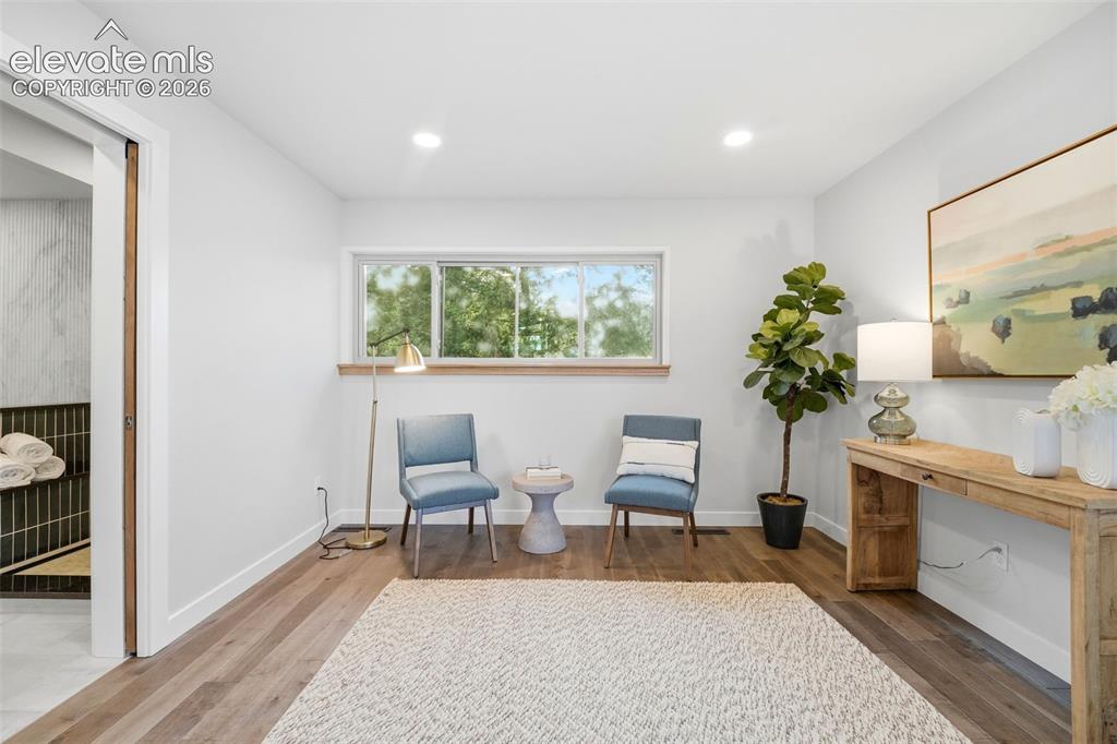 17 Pine Road Colorado Springs CO 80906