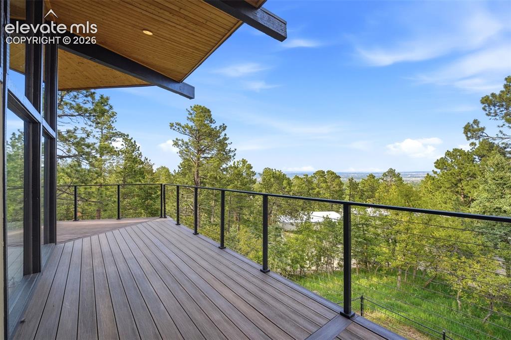 17 Pine Road Colorado Springs CO 80906