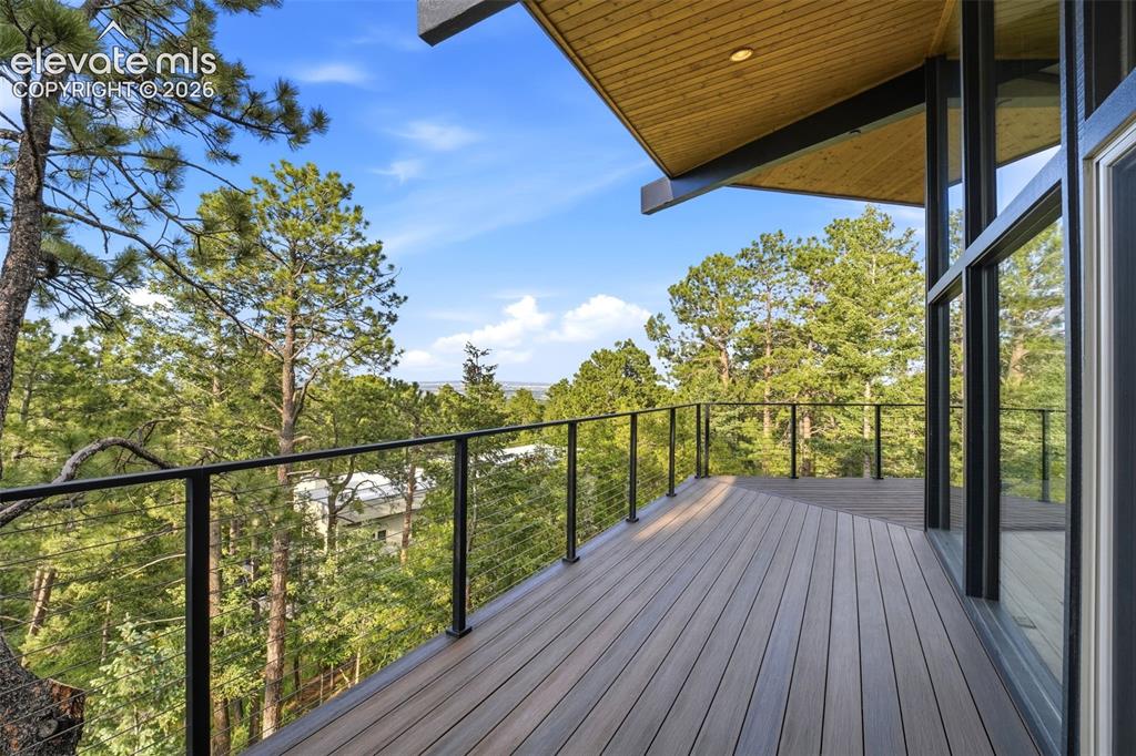 17 Pine Road Colorado Springs CO 80906