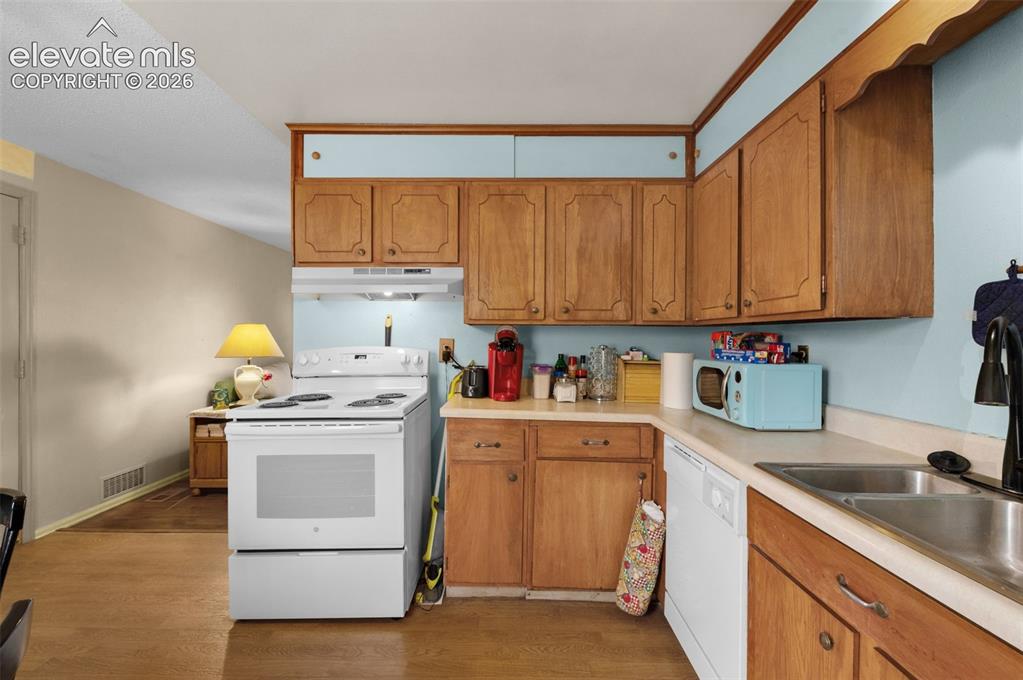 2206 Olympic Drive Colorado Springs CO 80910