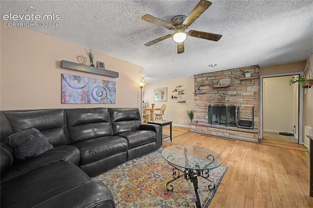 1702 N 8th Street Canon City CO 81212