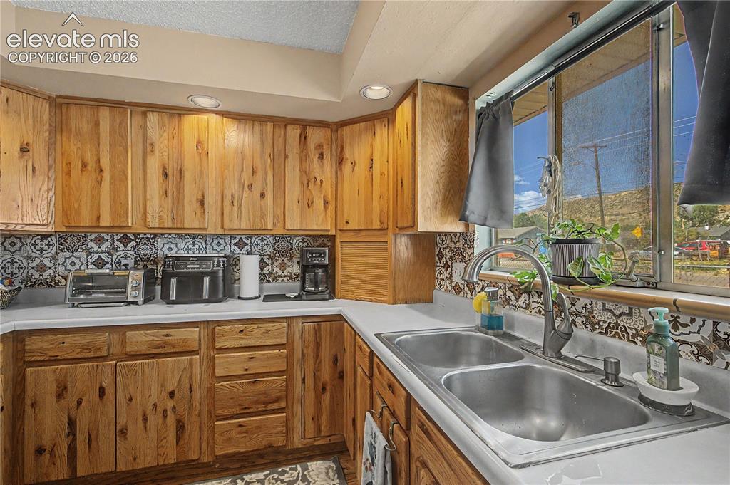 1702 N 8th Street Canon City CO 81212