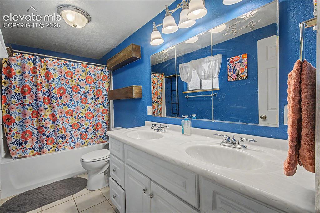1702 N 8th Street Canon City CO 81212