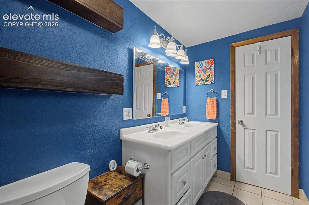 1702 N 8th Street Canon City CO 81212