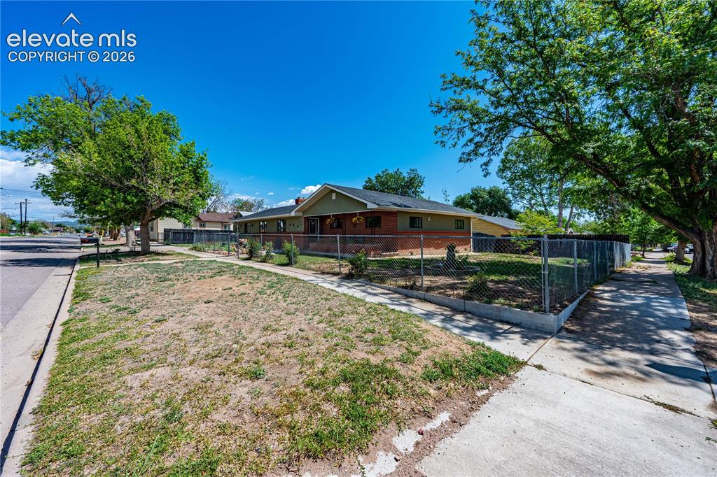 1702 N 8th Street Canon City CO 81212