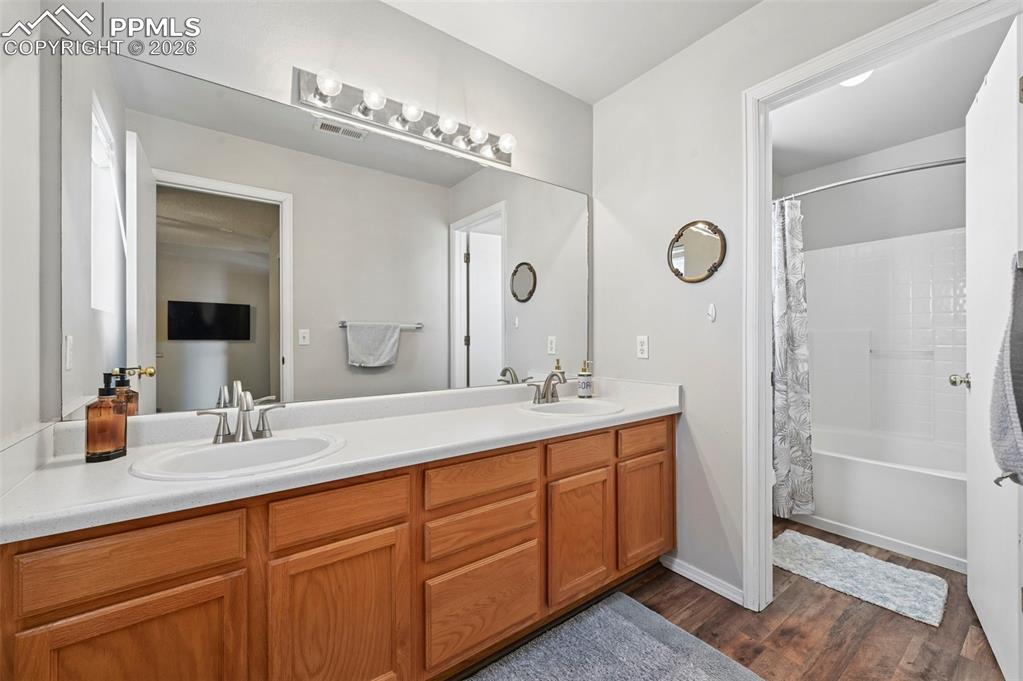 7015 Mcewan Street Colorado Springs CO 80922