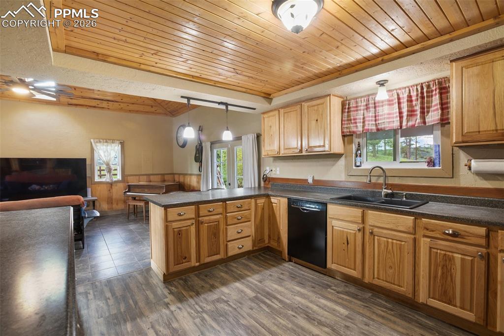 13599 County Road 1 Florissant CO 80816