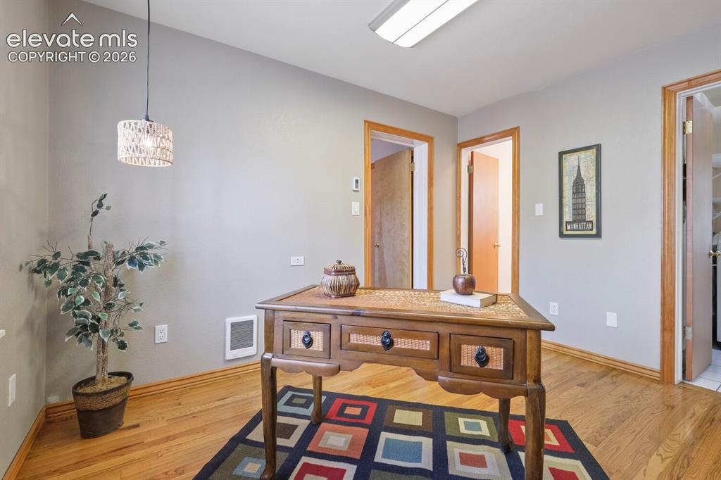 2320 N Sage Street Colorado Springs CO 80907