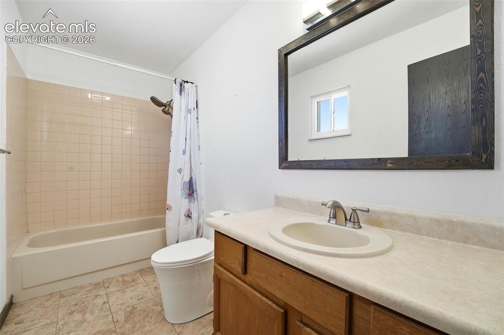 1747 16th Street Penrose CO 81240