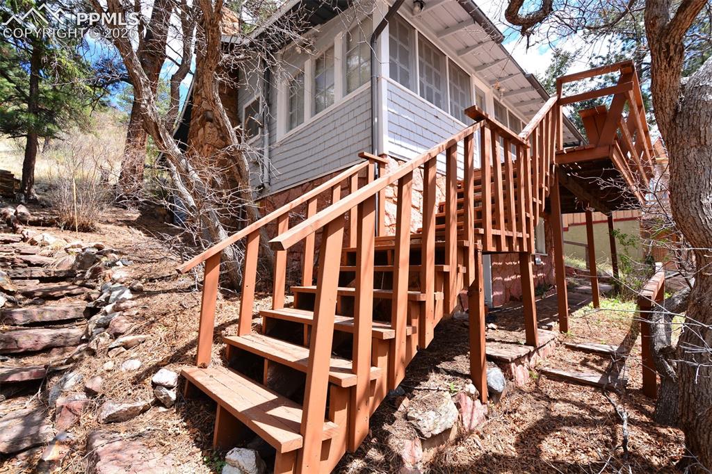 10880 Grandview Avenue Green Mountain Falls CO 80819