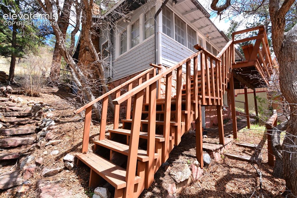 10880 Grandview Avenue Green Mountain Falls CO 80819