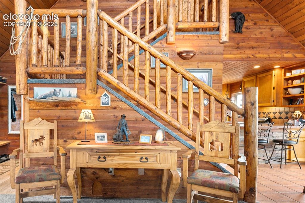 1052 Crown Point Circle Cripple Creek CO 80813