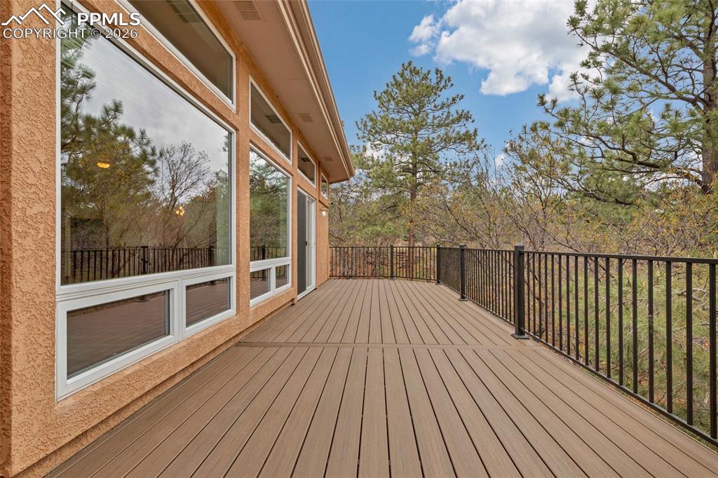 1205 Oakmoor Heights Colorado Springs CO 80906
