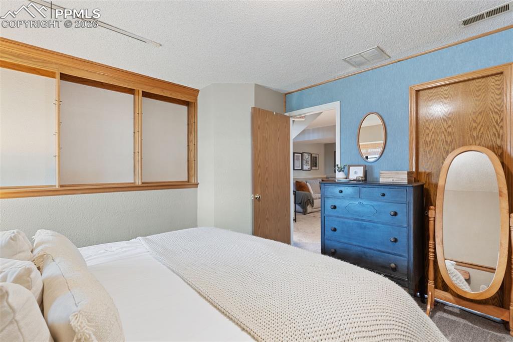 1125 Greenbrier Drive Colorado Springs CO 80916
