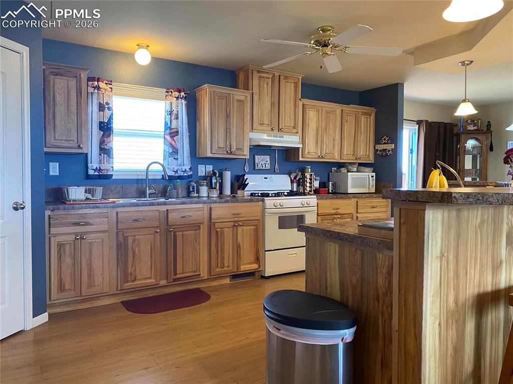 3915 S Meridian Road Colorado Springs CO 80929