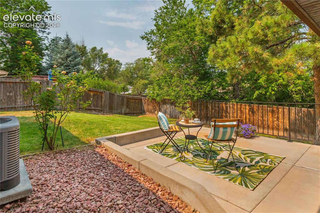 5710 Escapardo Way Colorado Springs CO 80917