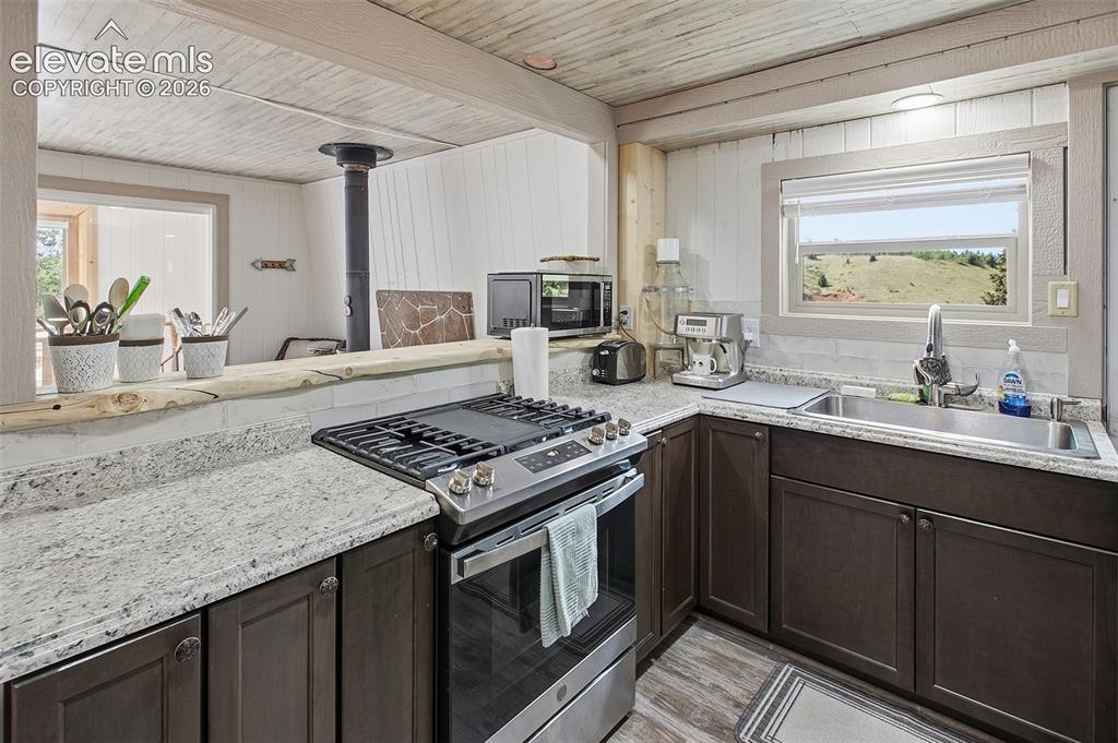 12458 S Highway 67 Cripple Creek CO 80813