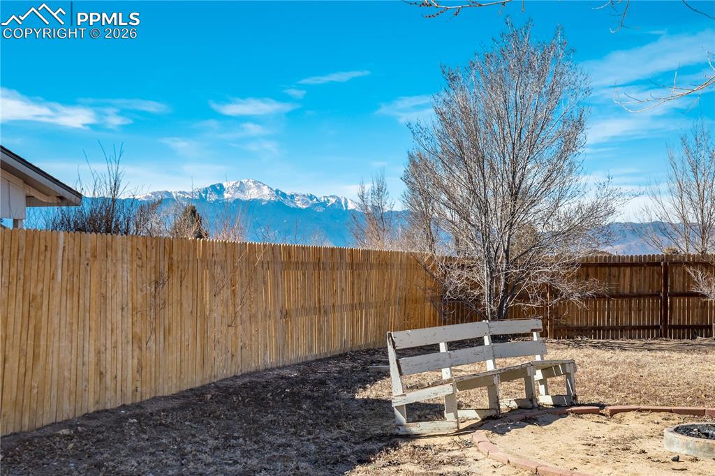 2405 Piros Drive Colorado Springs CO 80915